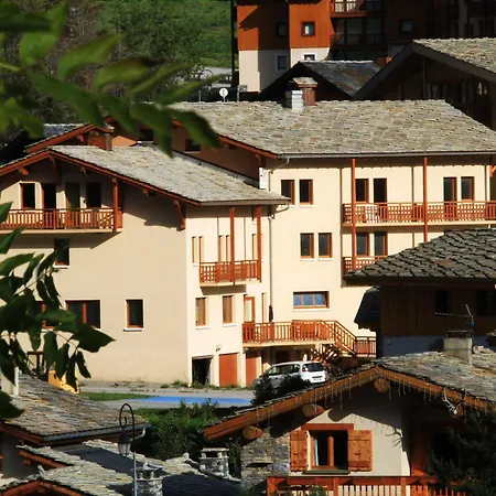 Hotel Restaurant L'outa 3*