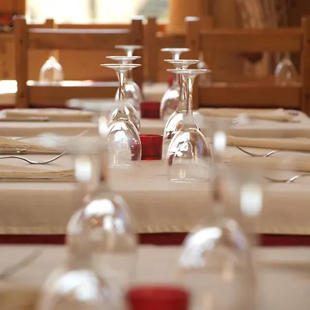 Hotel Restaurant L'outa 3*